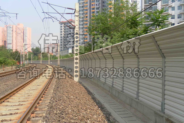 鐵路聲屏障 鐵路聲屏障