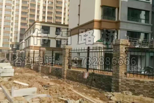 衡水棗強麗景藍灣小區圍牆護欄(lán) 衡水棗強麗景藍灣小區圍牆護欄