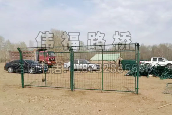 烏蘭察布養殖場圍(wéi)欄項目(mù) 烏蘭察(chá)布養殖場圍欄項目