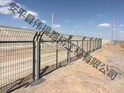 鐵路(lù)護欄網